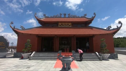 Small beautiful buddhist temple, blue sky Stock Footage 154893362