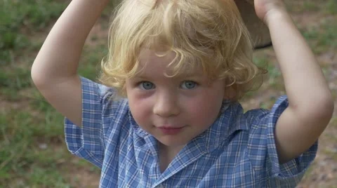 Small Blond Boy 스톡 동영상 53403232