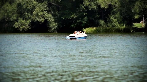 Small boat on lake Video stock 41817502