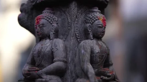 Small Buddha Statue Carved from a Single Stone in a Kathmandu Vídeos de archivo 300298918