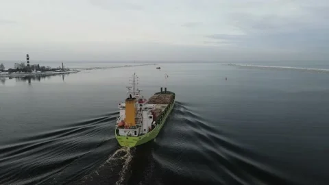 Small cargo ship Video stock 149035454