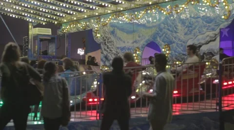 Small Carnival - Thrill Ride1 動画素材 64350550