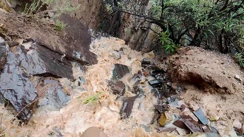 Small cascade in slow motion 2 Video stock 105926450