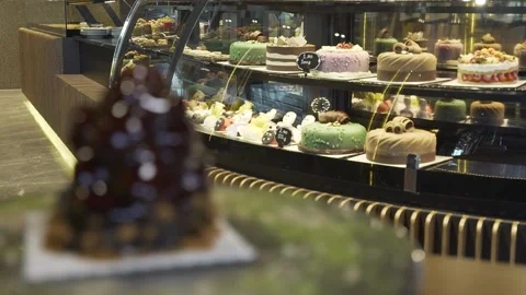 Small chocolate cake Stock Footage 167589405