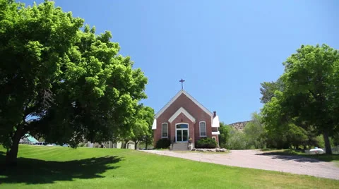 Small Church Vídeo Stock 26146530