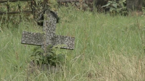 A small cross in the old cemetery HD Stock Footage 79429360