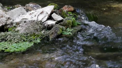 Small current2.mp4 스톡 동영상 8850311