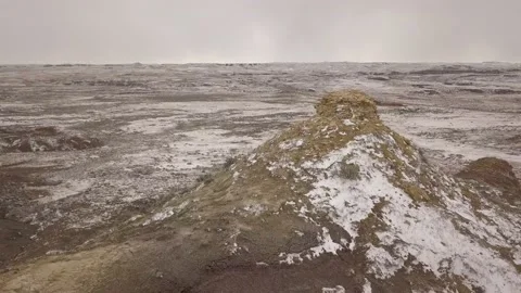 Small desert butte in the winter Stock-Footage 166239680