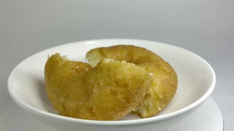 Small donut Stock Footage 147964871