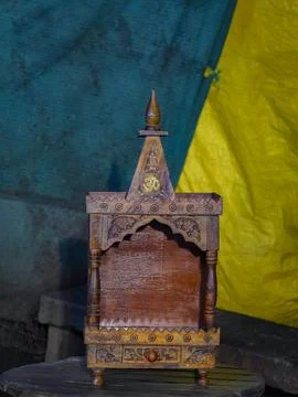 Small empty wooden temple Foto stock