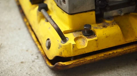 Small Engine Piston Video stock 64111090