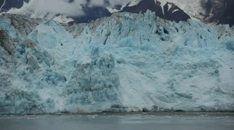 Small glacier calving clip Stock Footage 26238497