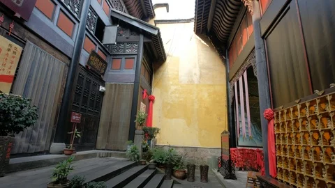 Small hall at the back door of Yuwang palace Huguang guild hall Chongqing Stock Footage 123955121