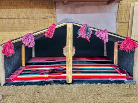 A small handcrafted model of the stable a central part of christmas decorati Foto stock