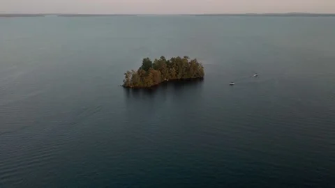Small island in a lake Video stock 248402815