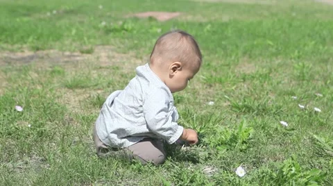 Small kid Video stock 11702993