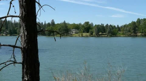 Small Lake Pan 動画素材 9362827