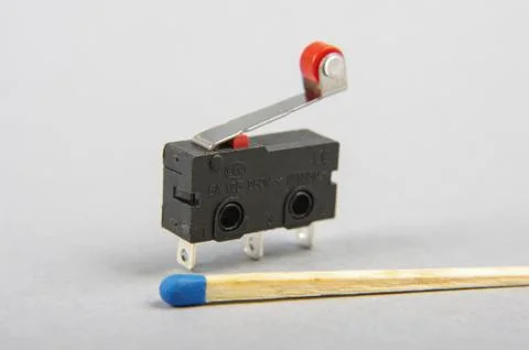 Small limit switch for mechanical movement limiting Foto stock