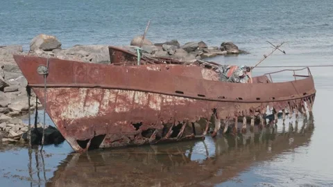 Small Old Rusty Fish Boat Shipwreck at Shore 스톡 동영상 246878081