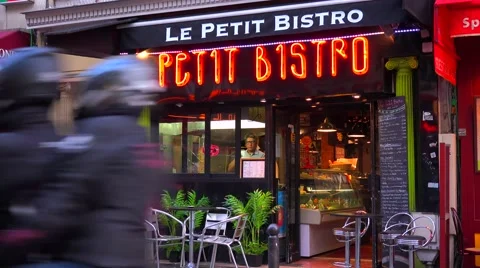 A small Paris cafe or restaurant. Stock Footage 41580451