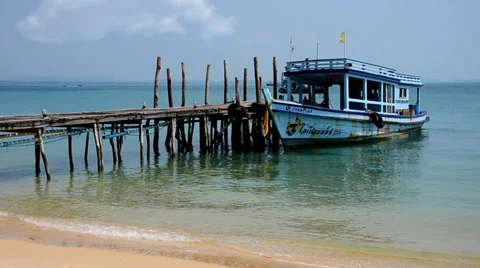 A small pier 스톡 동영상 36404097