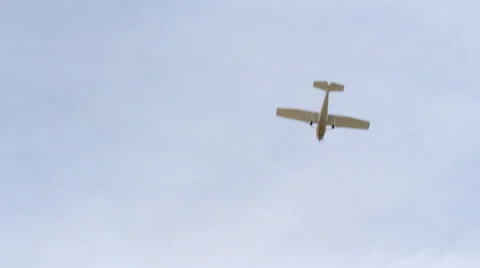 Small Plane Coming in to Land Stock Footage 39819041