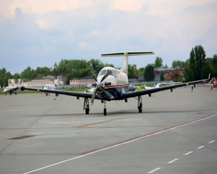 Small Plane Stock Footage 32143603