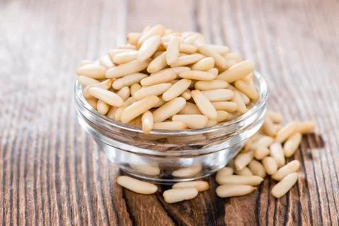 Small portion of pine nuts Foto stock