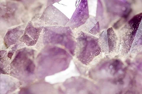 Small putple crystals Stock-Fotos