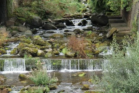 Small River Weir. 库存照片