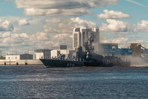 Small rocket ship Chuvashia project 1241 passes near Kronstadt during the par Stock Photos