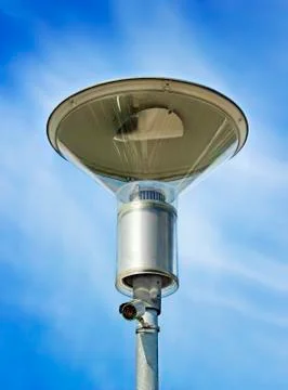 Small security camera on a streetlight Stock-Fotos