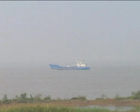 Small ship on the Yangzi River Stock Footage 279036