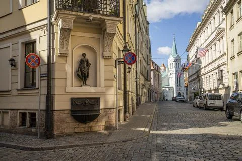A small statue in Riga, Latvia Foto stock
