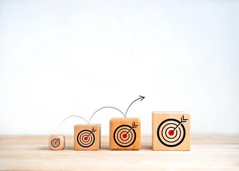 Small steps to archive big win. The power of micro goals, business  concept.. 스톡 사진