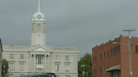 Small Town Courthouse Vídeos de archivo 230199673