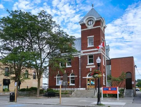 Small town old fashioned post office building Stock Photos
