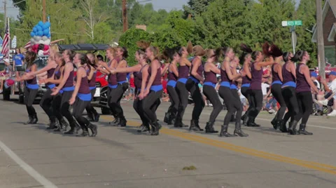 Small town Parade 4 動画素材 27544084