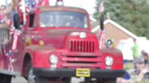 Small town Parade 5 Vidéo 27540175