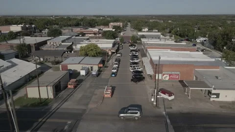 Small town street Stock-Footage 165894977