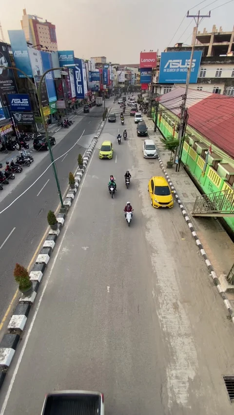Small town traffic Video stock 276569683