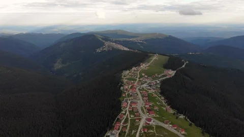 Small vilage on mountain top Video stock 106820963