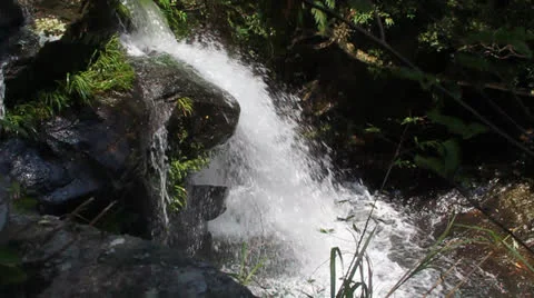 Small water fall Video stock 22606693