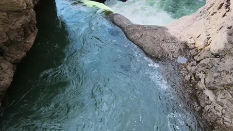 A small waterfall in a canyon, 4K Video stock 138314348