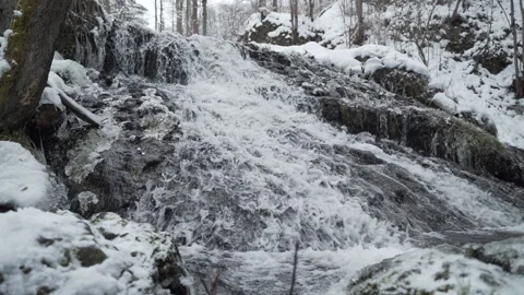 Small waterfall 스톡 동영상 236493013