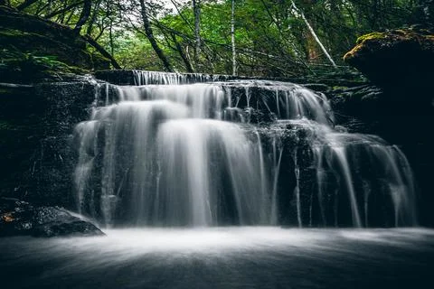 Small waterfall 库存照片