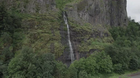 Small Waterfall Reverse Drone Parallax Stock-Footage 206476518