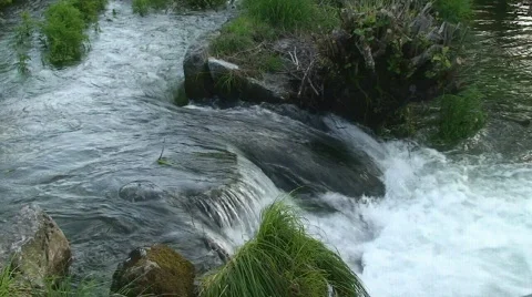 Small Waterfall in river Video stock 117449