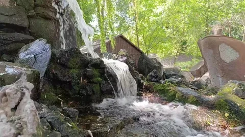 Small waterfall1 Video stock 312914559