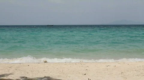 Small waves, white beach Stock Footage 664301